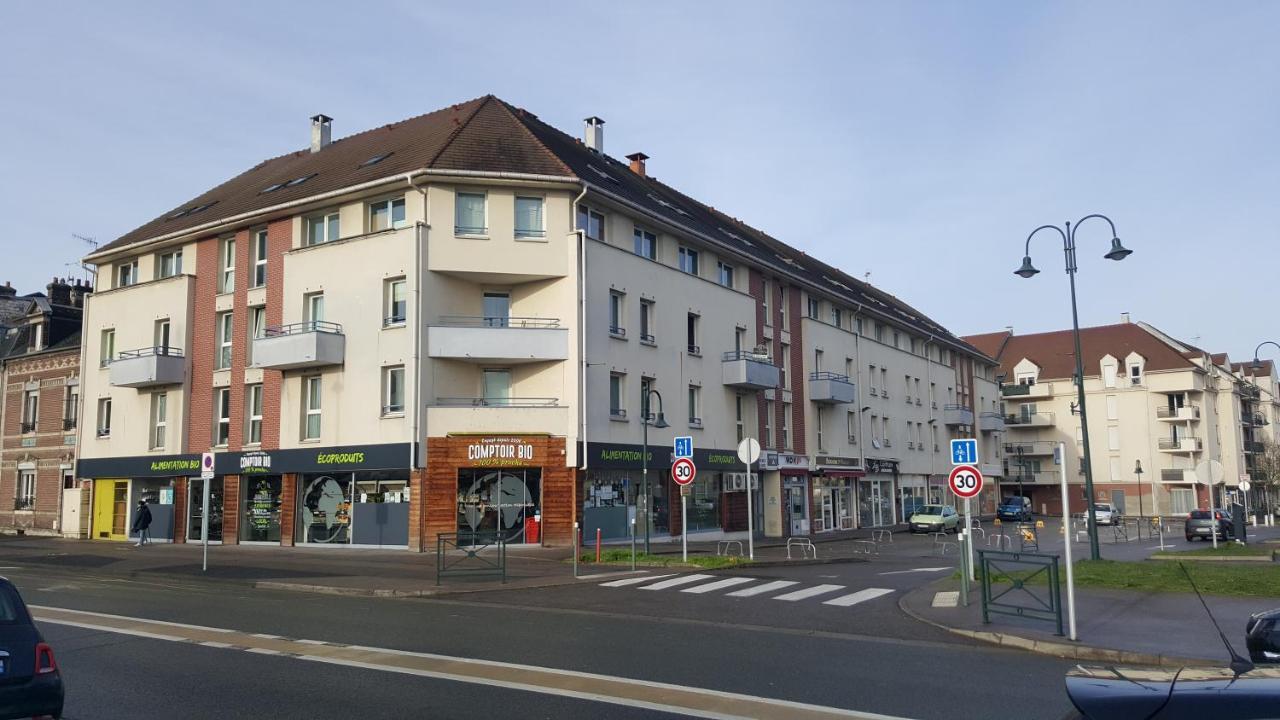 Residence Hoteliere Poincare マリニー＝レ＝コンピエーニュ エクステリア 写真
